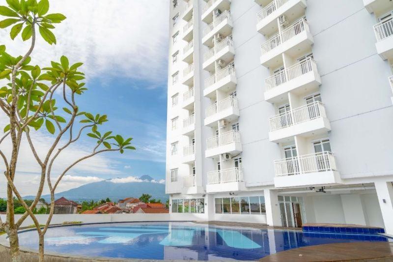 Jasmin Park Apartemen By Fix'S Room Kedungbadak 外观 照片